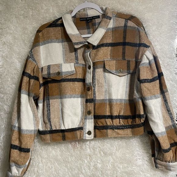 KENDRA Plaid Shacket New - Picture 10 of 10